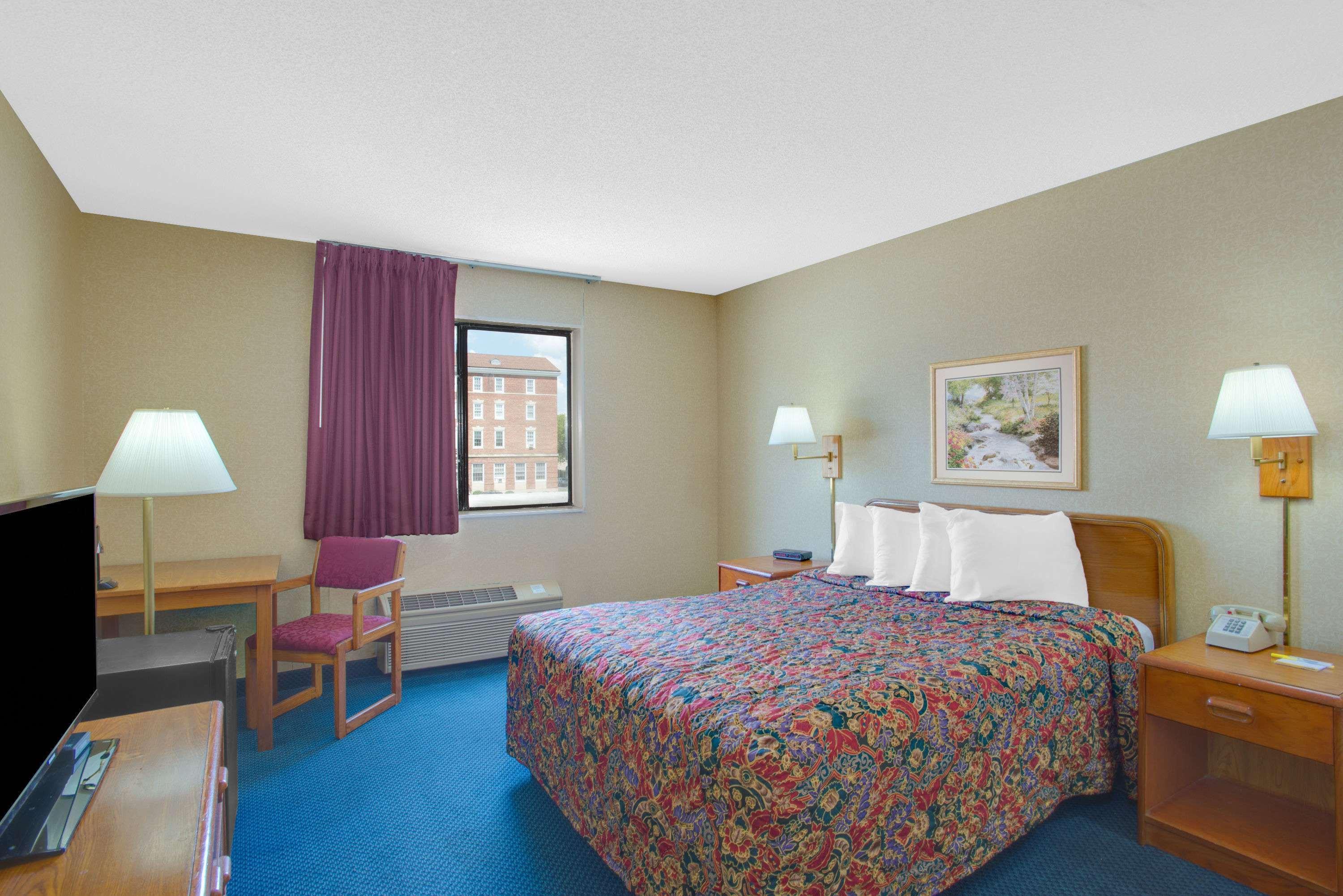 Days Inn By Wyndham Auburn/Finger Lakes Region Kültér fotó