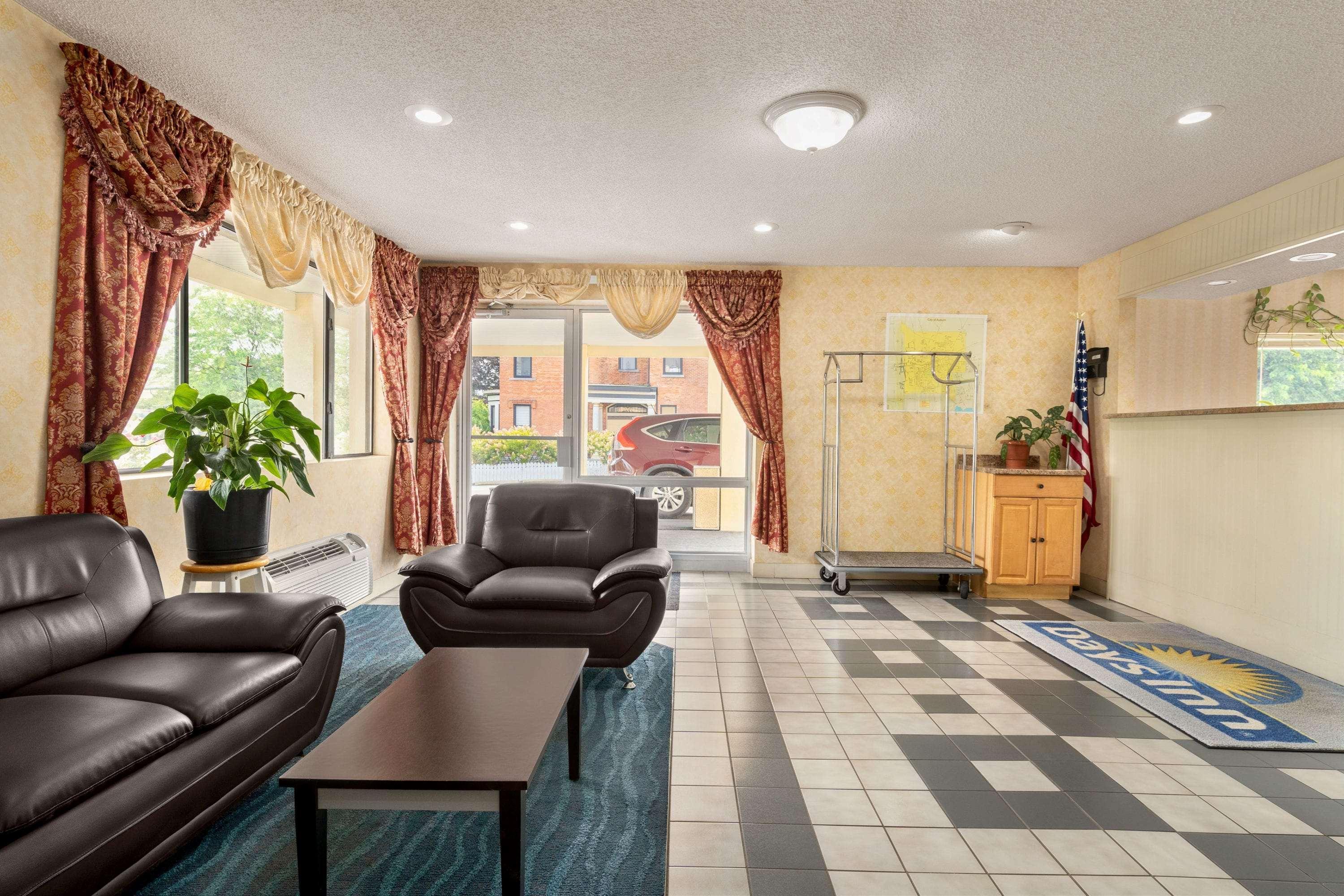Days Inn By Wyndham Auburn/Finger Lakes Region Kültér fotó